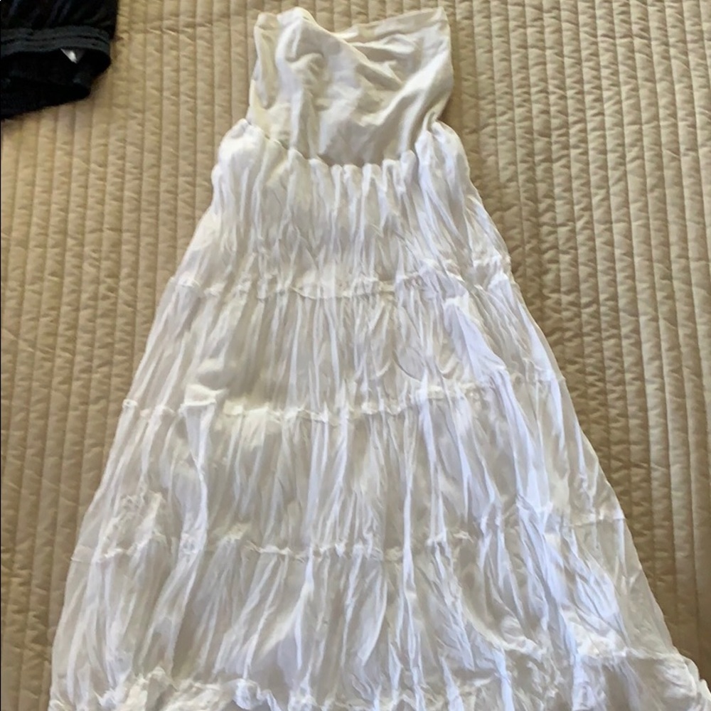 Beautiful flowy maternity skirt